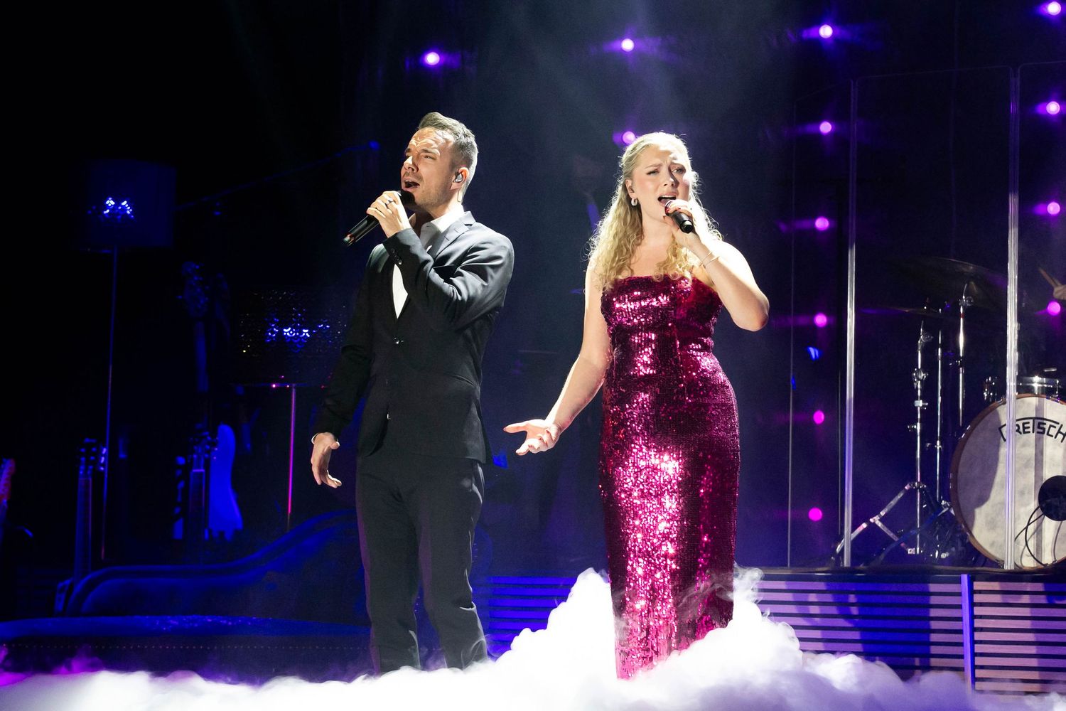 Christmas Night i Karlstad med Bruno Mitsogiannis, Wiktoria, Andreas Weise och Nike Sellmar. Fotograf Rebecca Nordin.