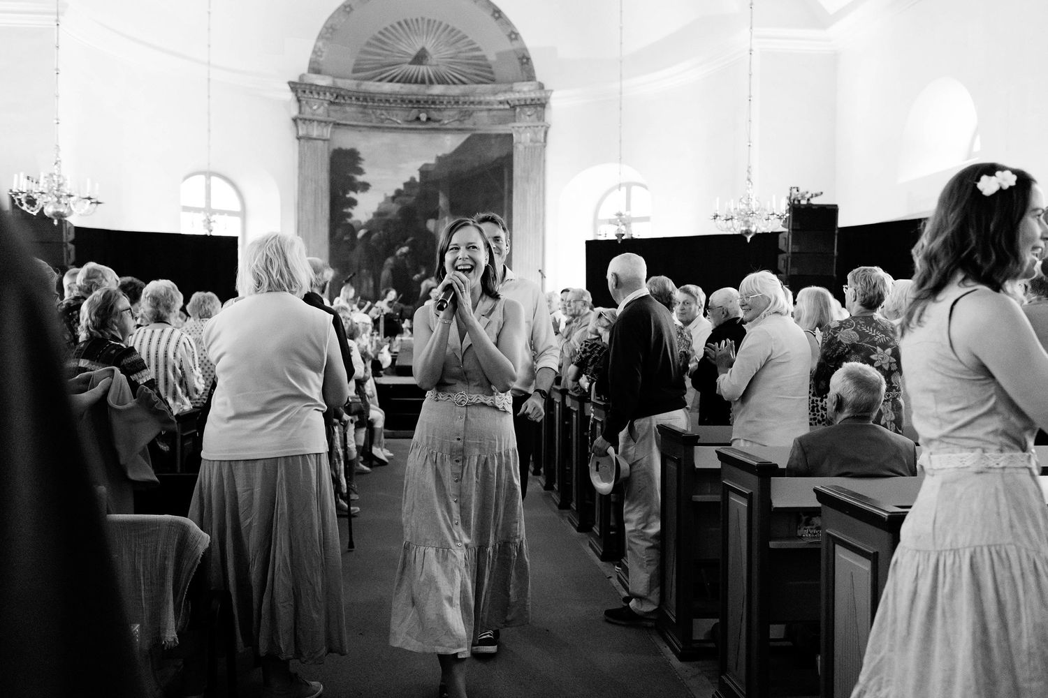 Sommarkonsert med Peter Johansson och Matilda Grün 2025. Kusiner och familj. Fotograf Rebecca Nordin.