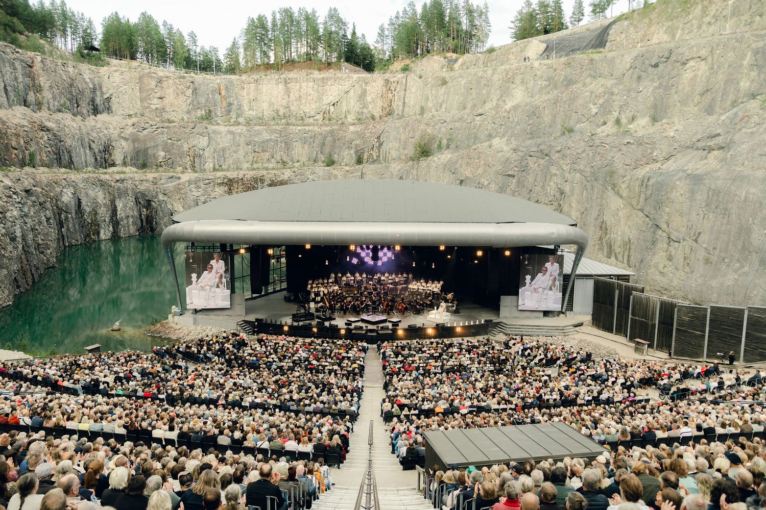 Chess in Concert på Dalhalla. Tocca Entertainment. Fotograf Rebecca Nordin.