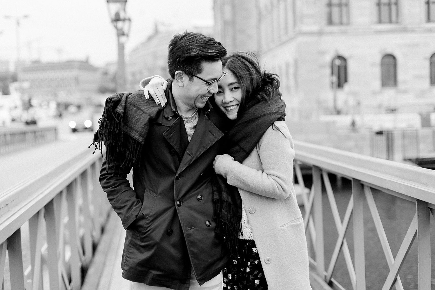 Parfotografering i Gamla stan och skeppsholmsbron i Stockholm. Fotograf Rebecca Nordin.