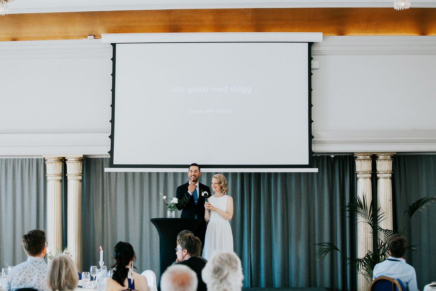 Bröllop Lydia och Foad på Elite Stadshotellet i Karlstad. Fotograf Rebecca Nordin. Bröllopsfotografering på Färjestad, Karlstad.