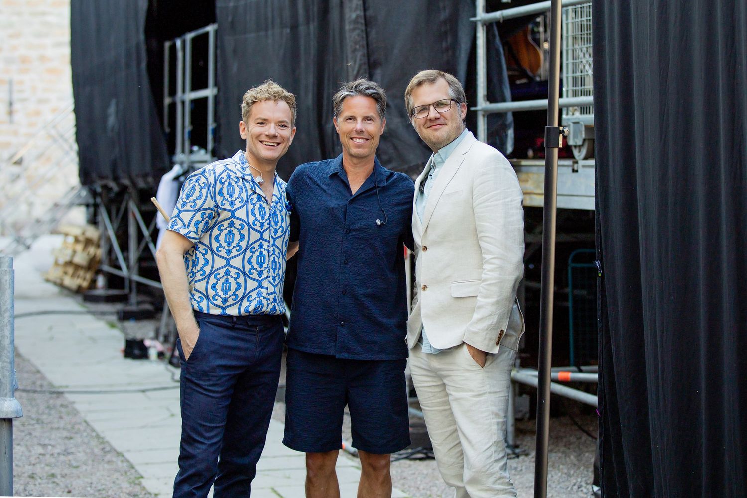 Musikalkväll med Peter Johansson och Emmi Christensson i Vadstena slott. Peter Johansson, Magnus Höglund och Nils-Petter Ankarblom.
