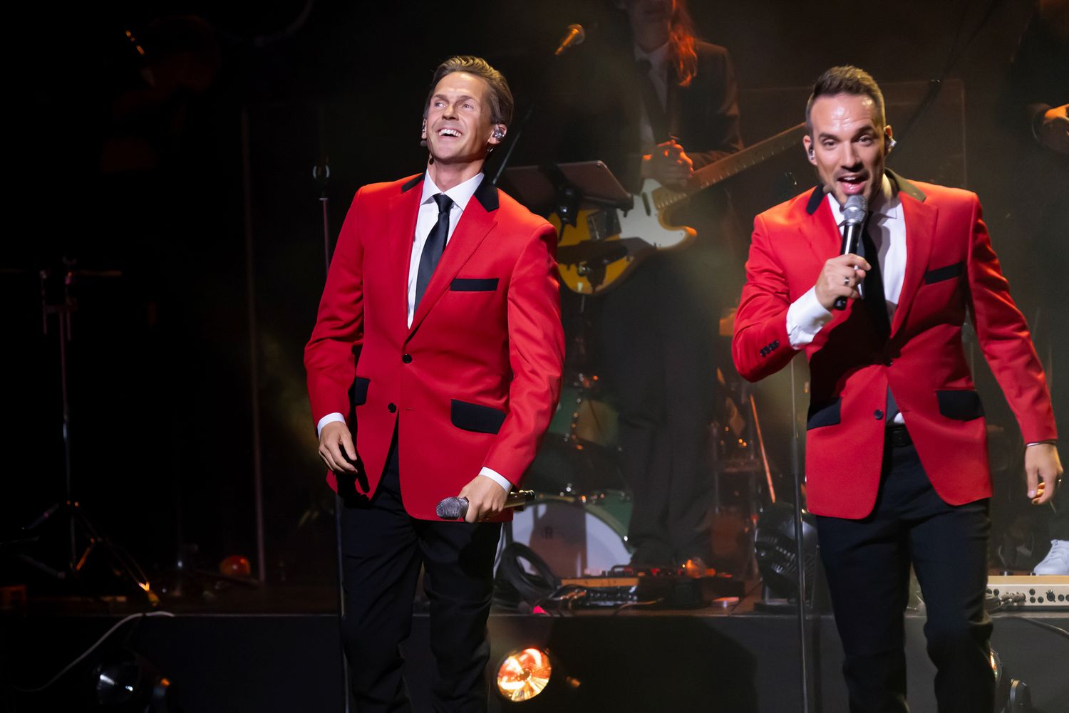 OH WHAT A NIGHT med Peter Johansson, Bruno Mitsogiannis, Robert Rydberg & David Lindgren. Jersey Boys akt 1. David Lindgren skrattar.