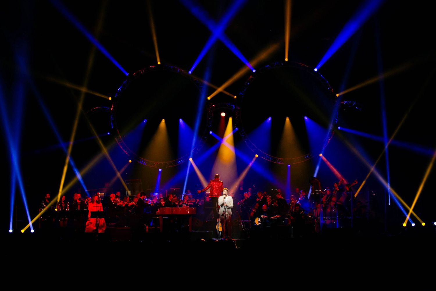 Celebrating the music of Elton John med Peter Johansson och Norrköping symfoniorkester. Fotograf Rebecca Nordin. Linköping. SAAB arena.