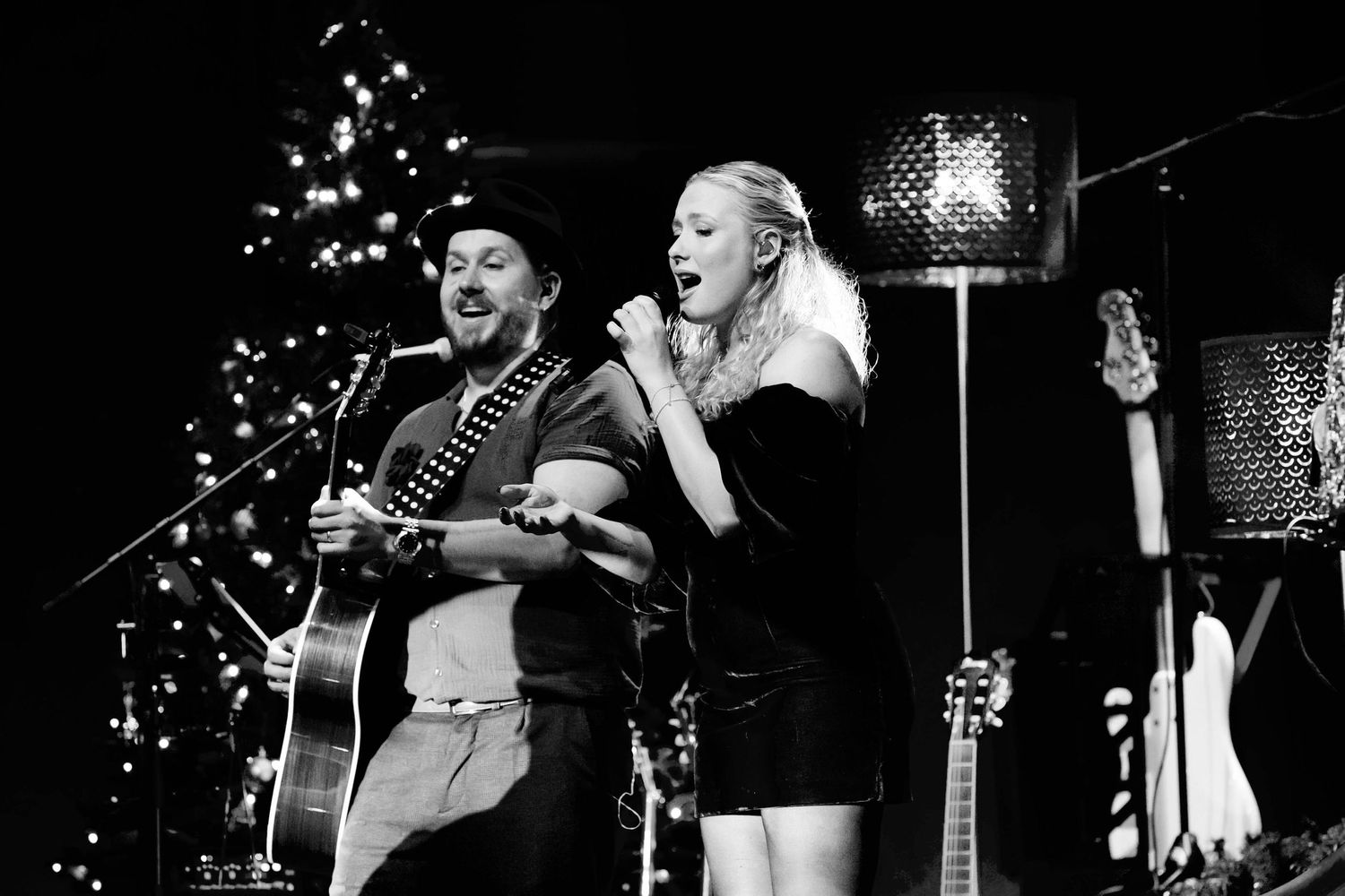 Christmas Night i Karlstad med Bruno Mitsogiannis, Wiktoria, Andreas Weise och Nike Sellmar. Fotograf Rebecca Nordin.