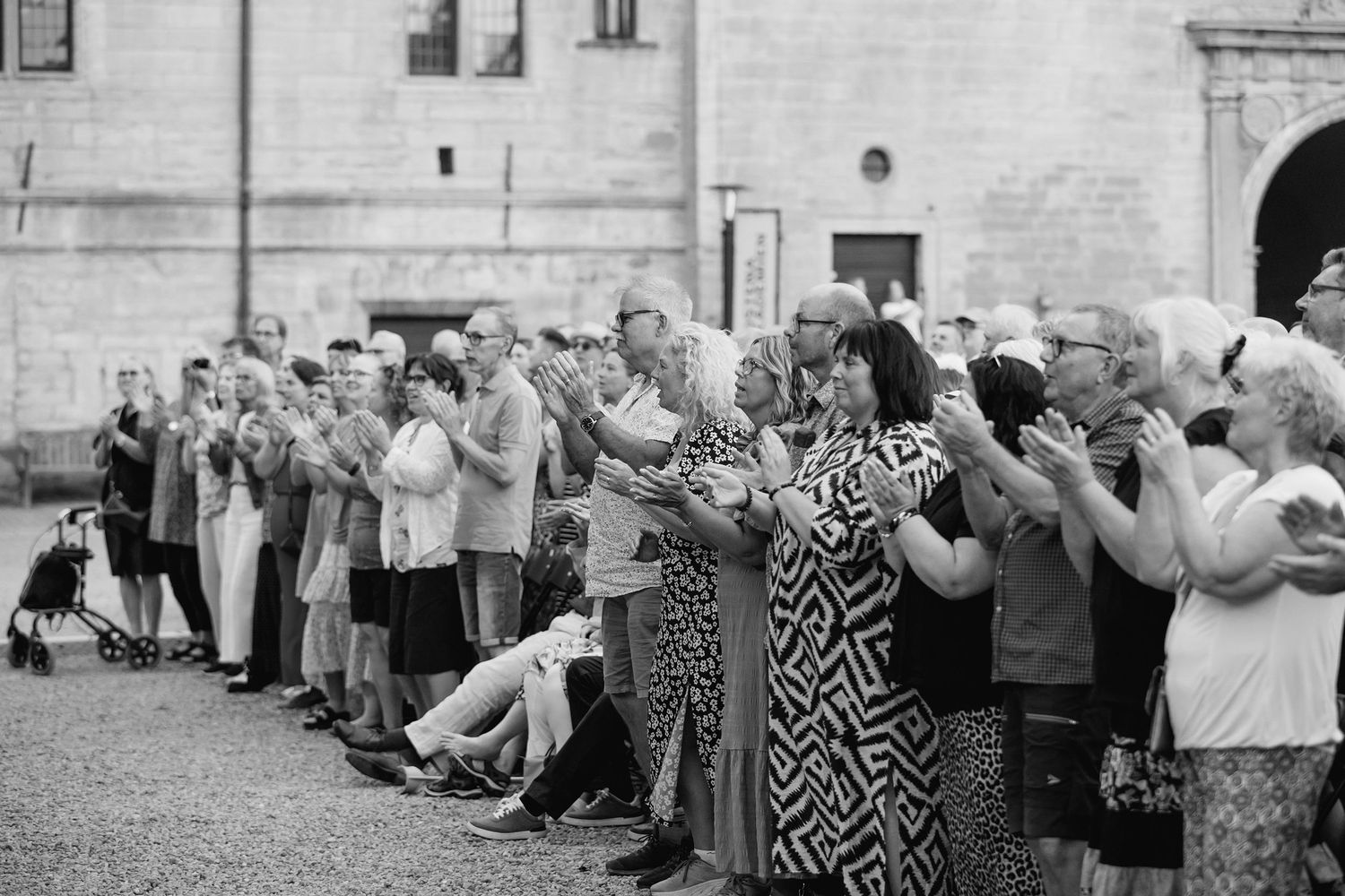 Musikalkväll med Peter Johansson och Emmi Christensson i Vadstena slott. sångkollektivet. Fotograf Rebecca Nordin. Publik.