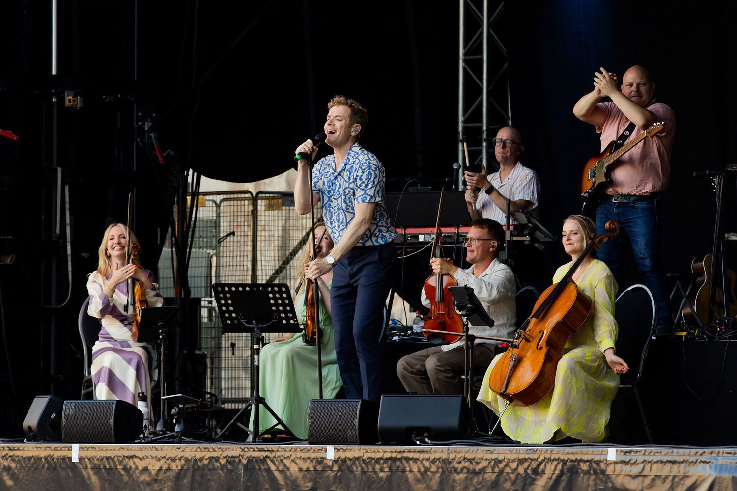 Musikalkväll med Peter Johansson och Emmi Christensson i Vadstena slott. sångkollektivet. Fotograf Rebecca Nordin.