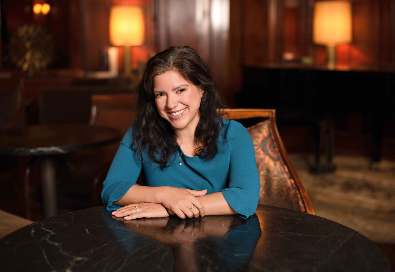 Professional headshot in Hotel Sorrento created by Yulia Ordaz