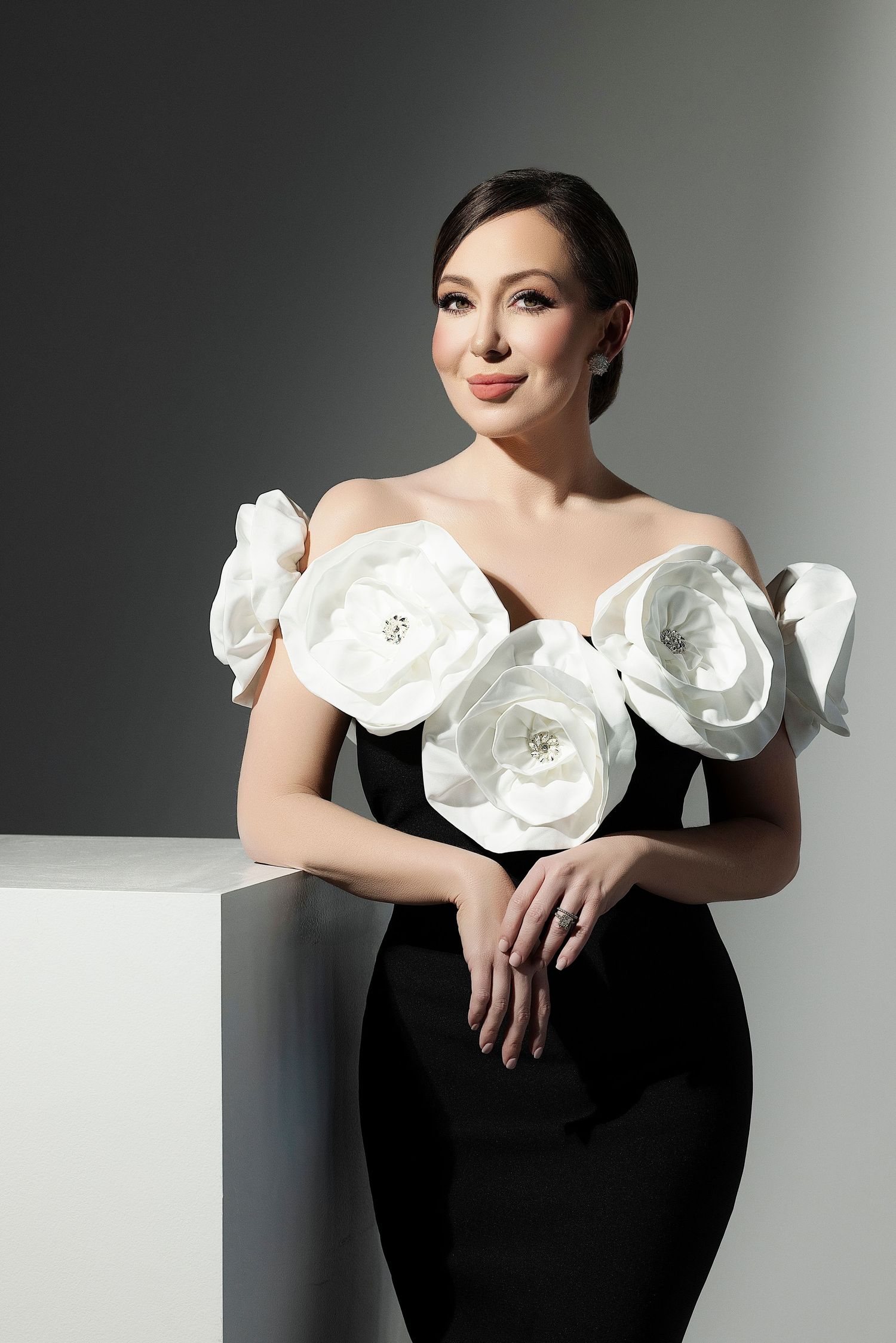 A beauty portrait of a woman