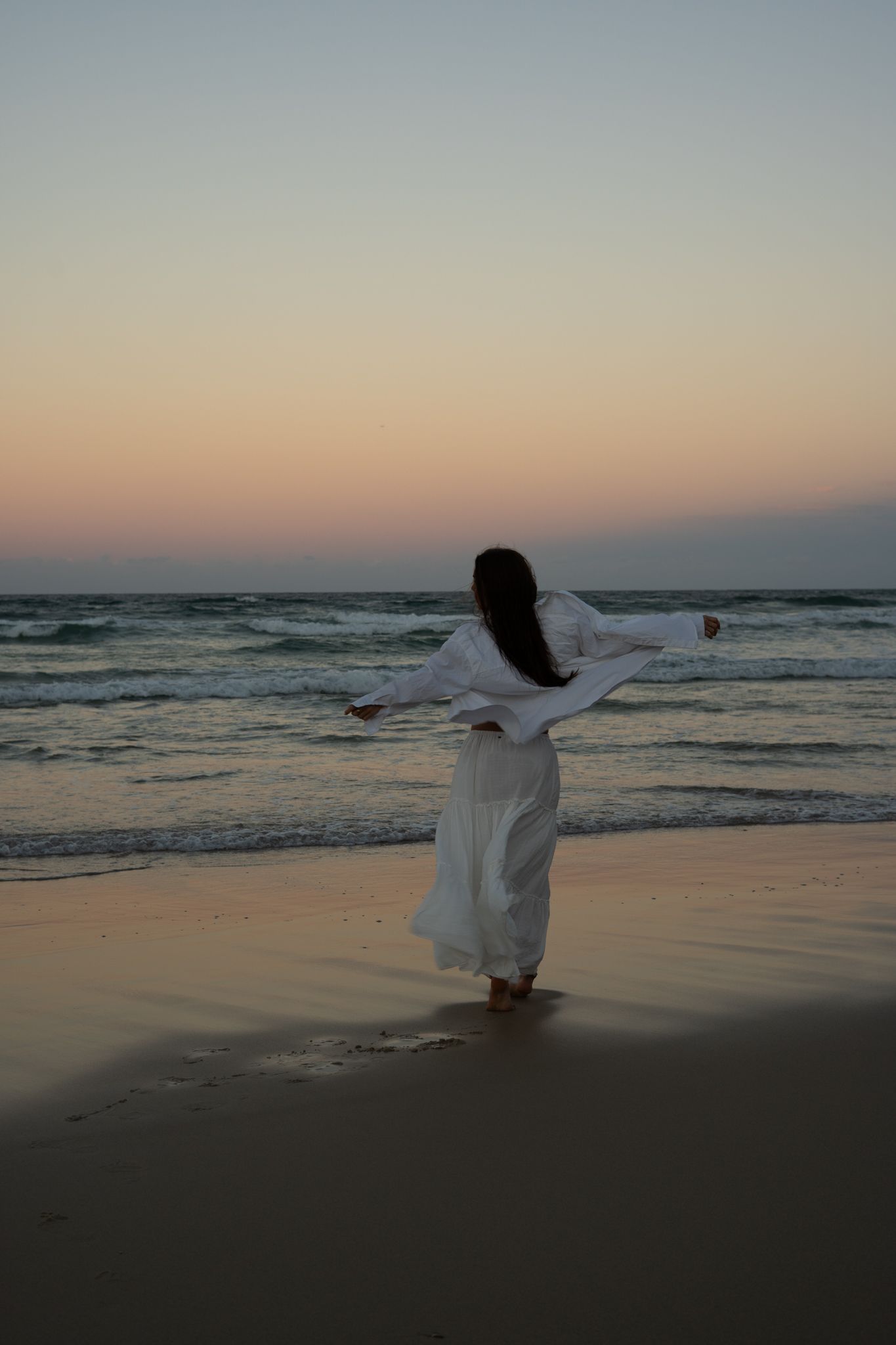 Solo portrait in beach setting at sunset, relaxed unposed session - Photos by Bailey Rose Gold Coast
