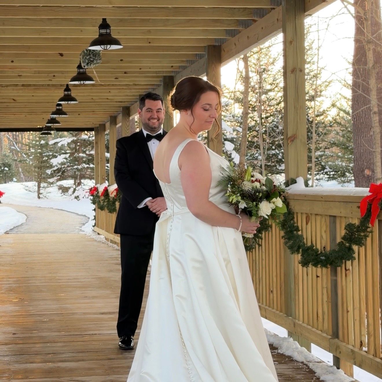 Fall wedding at The Lake Estate on Winnisquam with vibrant foliage and romantic lakeside ceremony moments captured New Hampshire wedding
