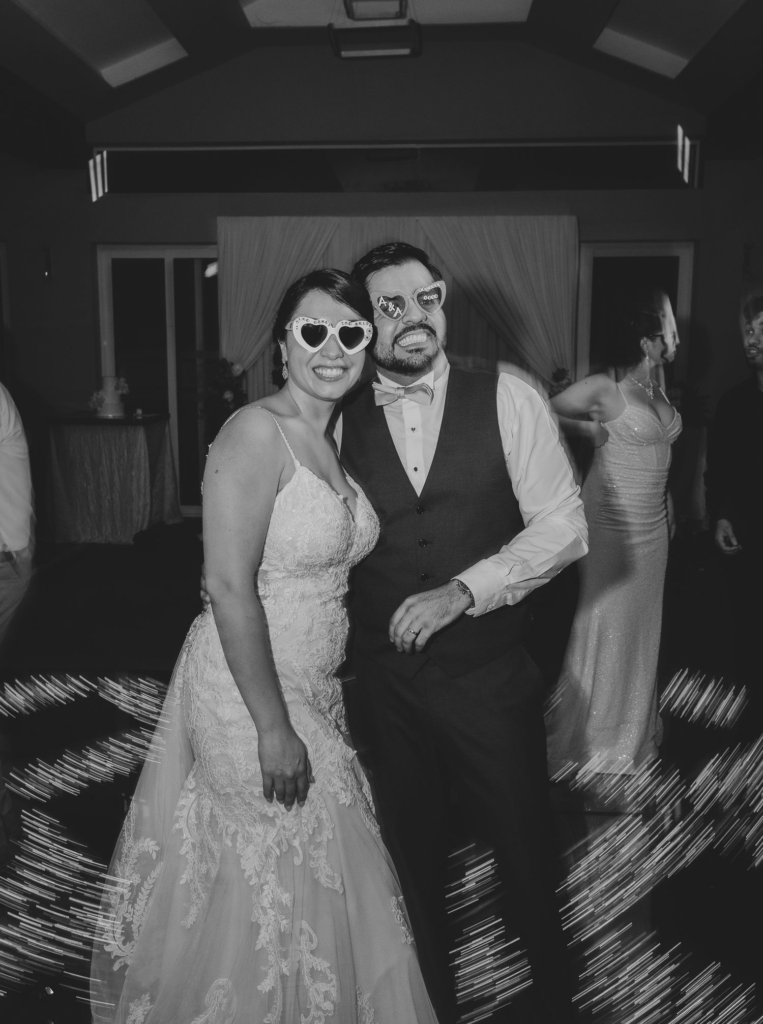 Pareja en su fiesta de bodas