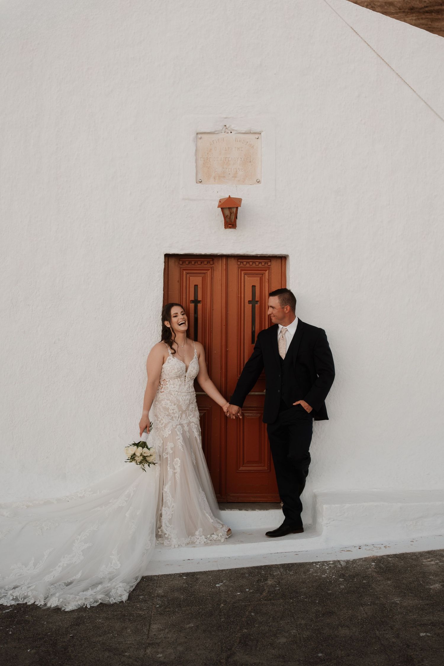luxury santorini wedding photography caldera view bride groom sunset santorini photographer