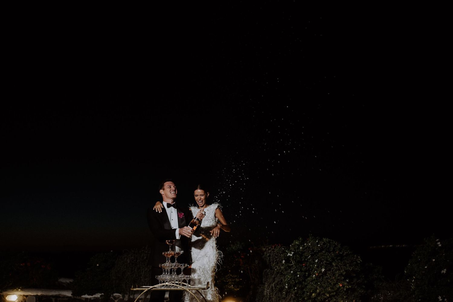 luxury santorini wedding photography caldera view bride groom sunset santorini photographer