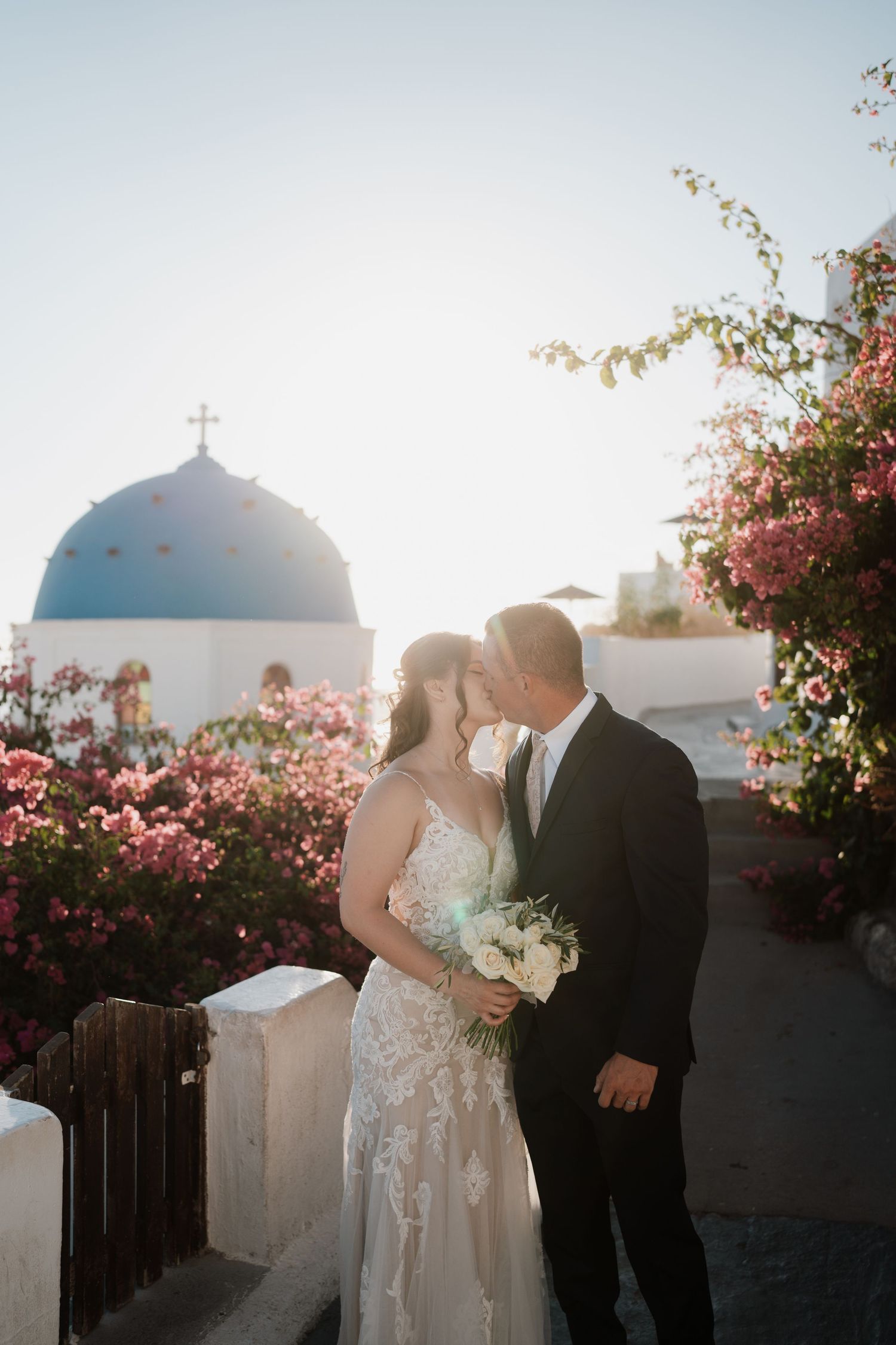 wedding-photographer-oia-santorini