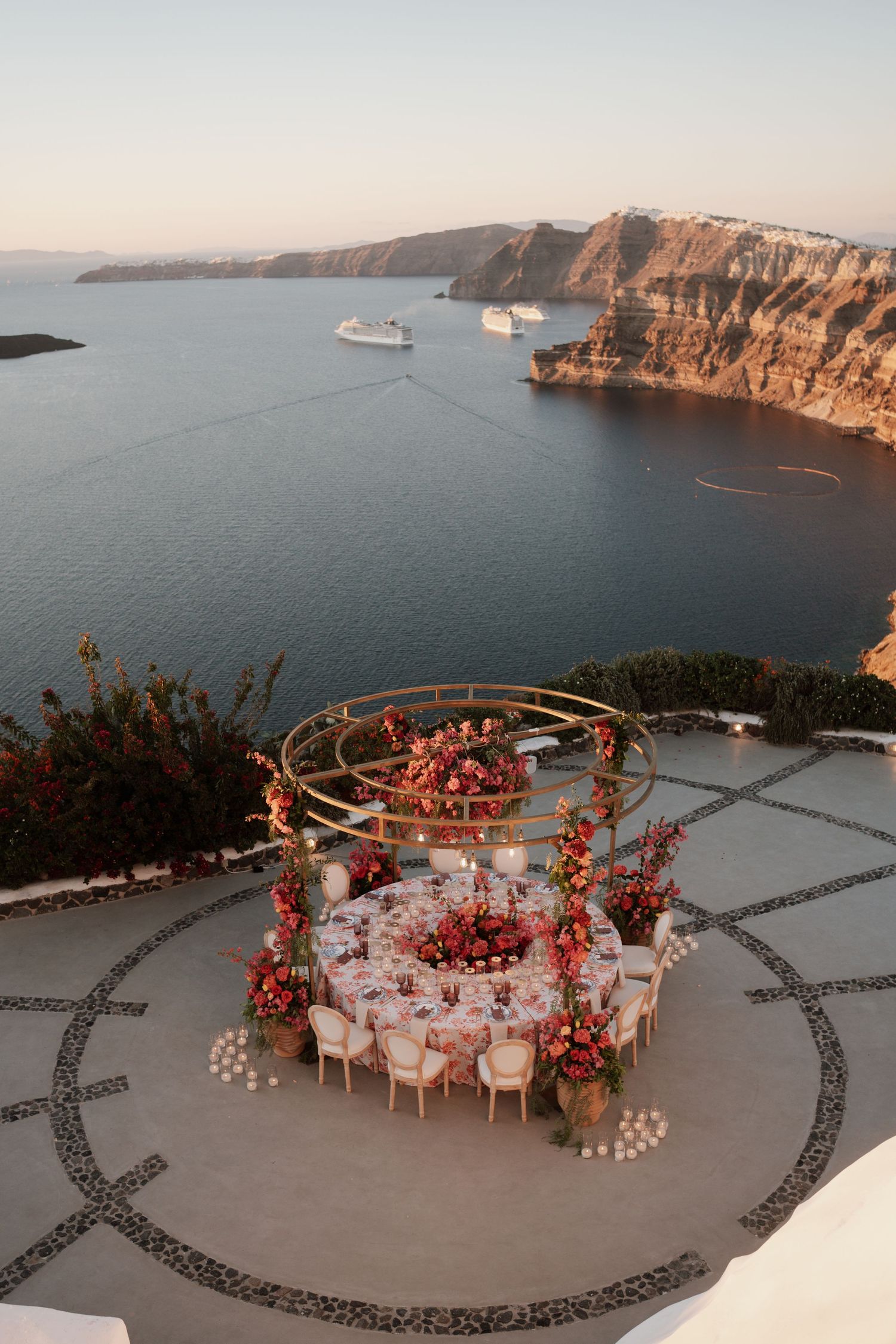 wedding-photographer-oia-santorini
