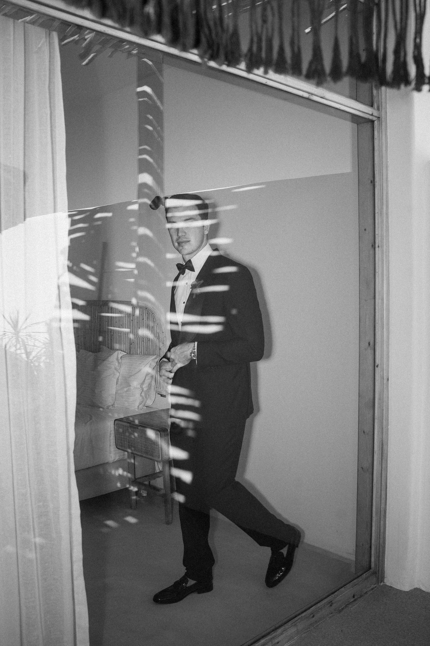 wedding-photographer-oia-santorini