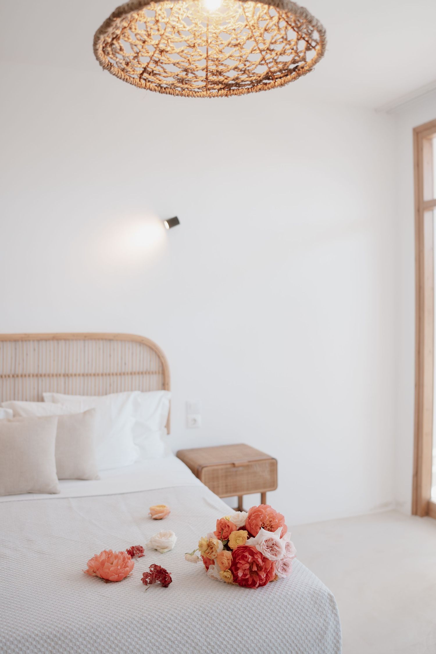 luxury santorini wedding photography caldera view bride groom sunset santorini photographer