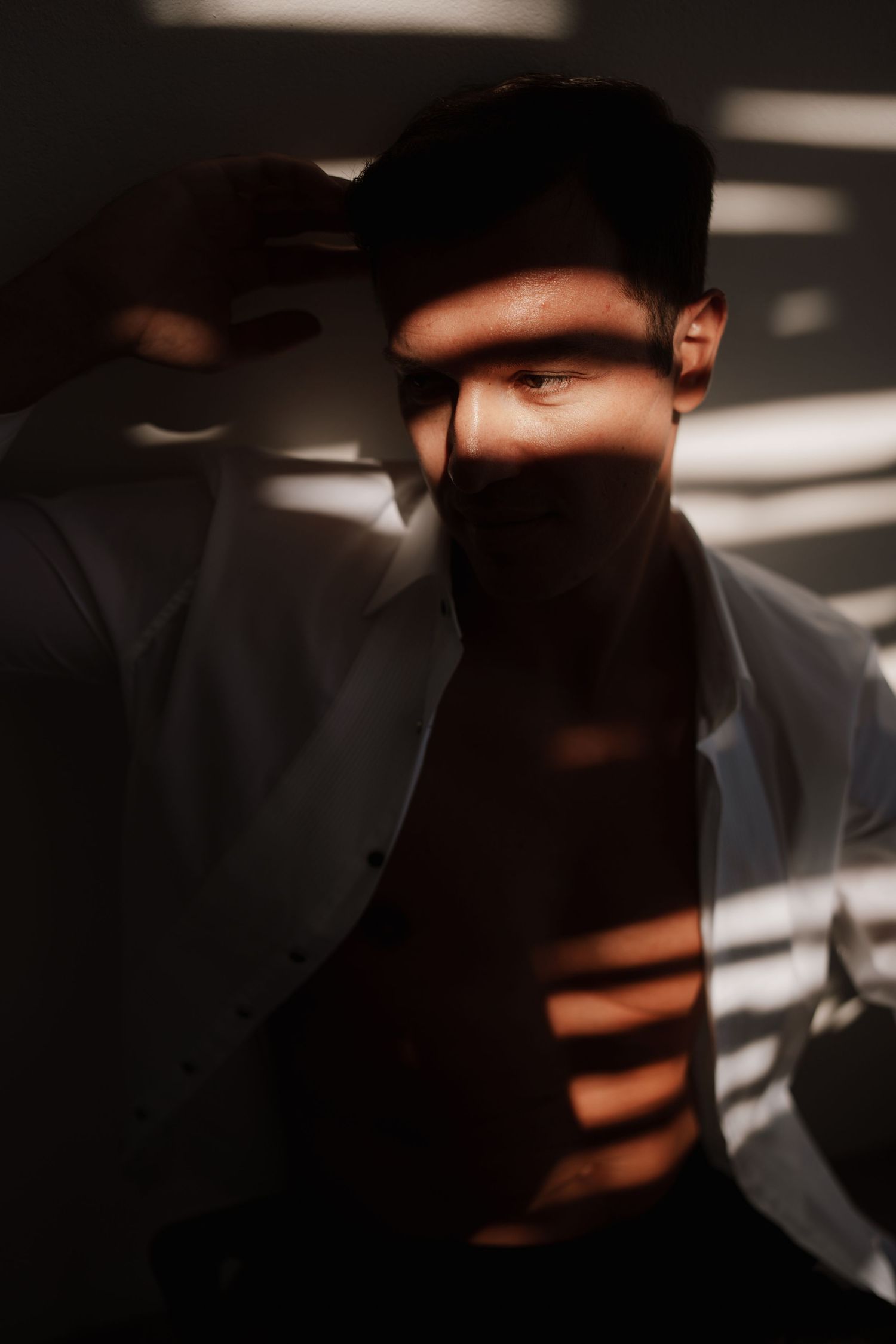 luxury santorini wedding photography caldera view bride groom sunset santorini photographer