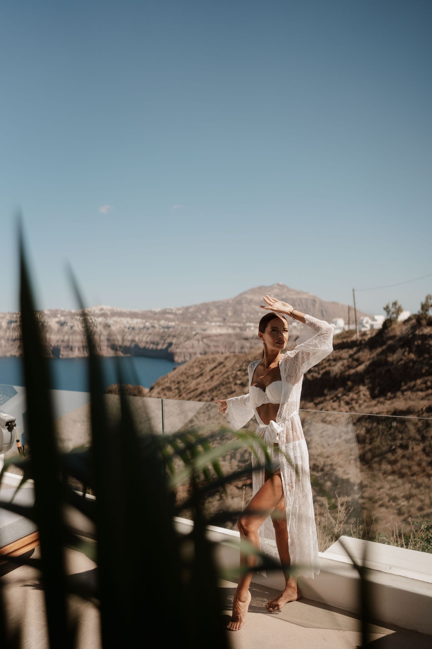 luxury santorini wedding photography caldera view bride groom sunset santorini photographer