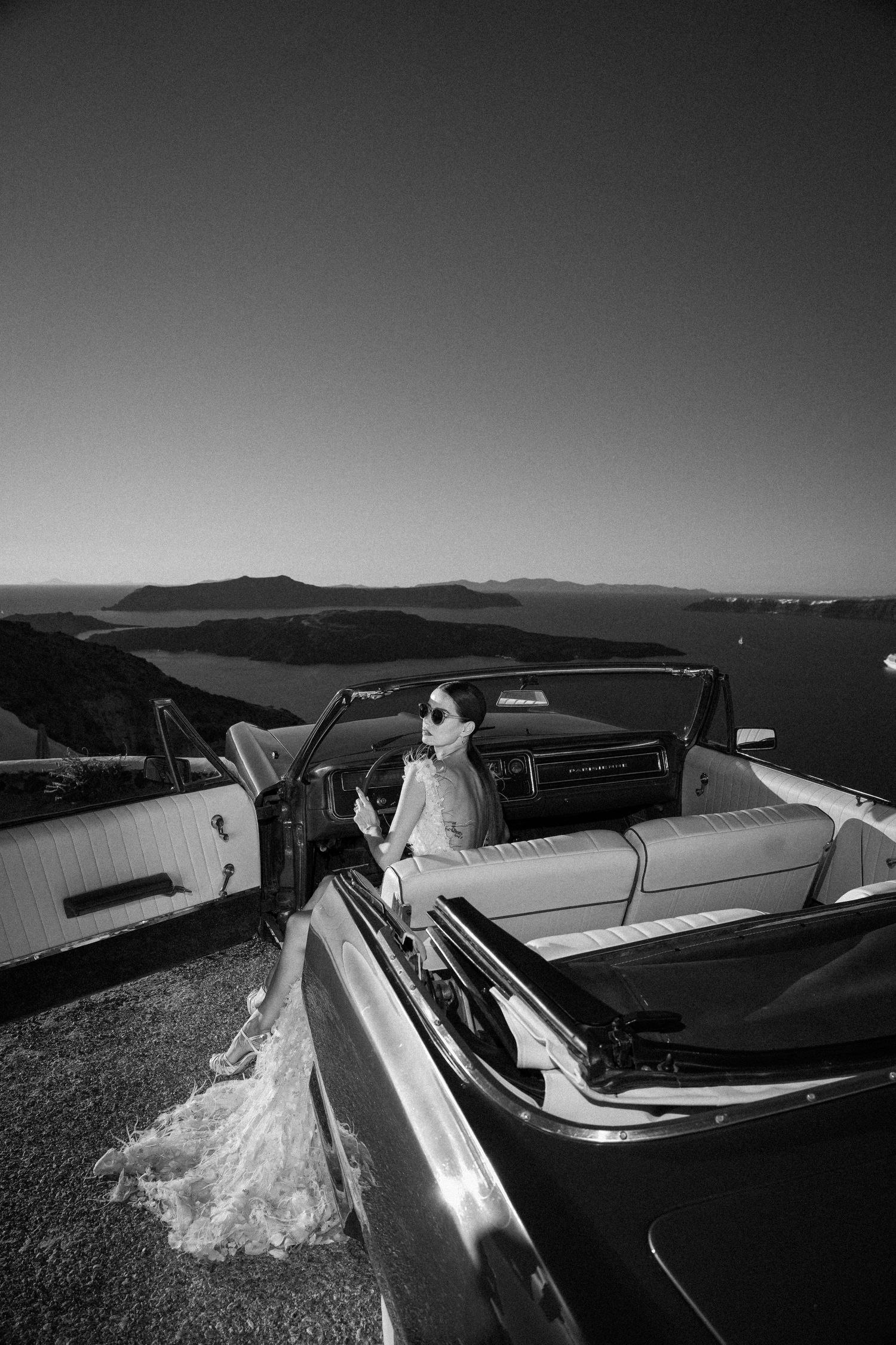 luxury santorini wedding photography caldera view bride groom sunset santorini photographer