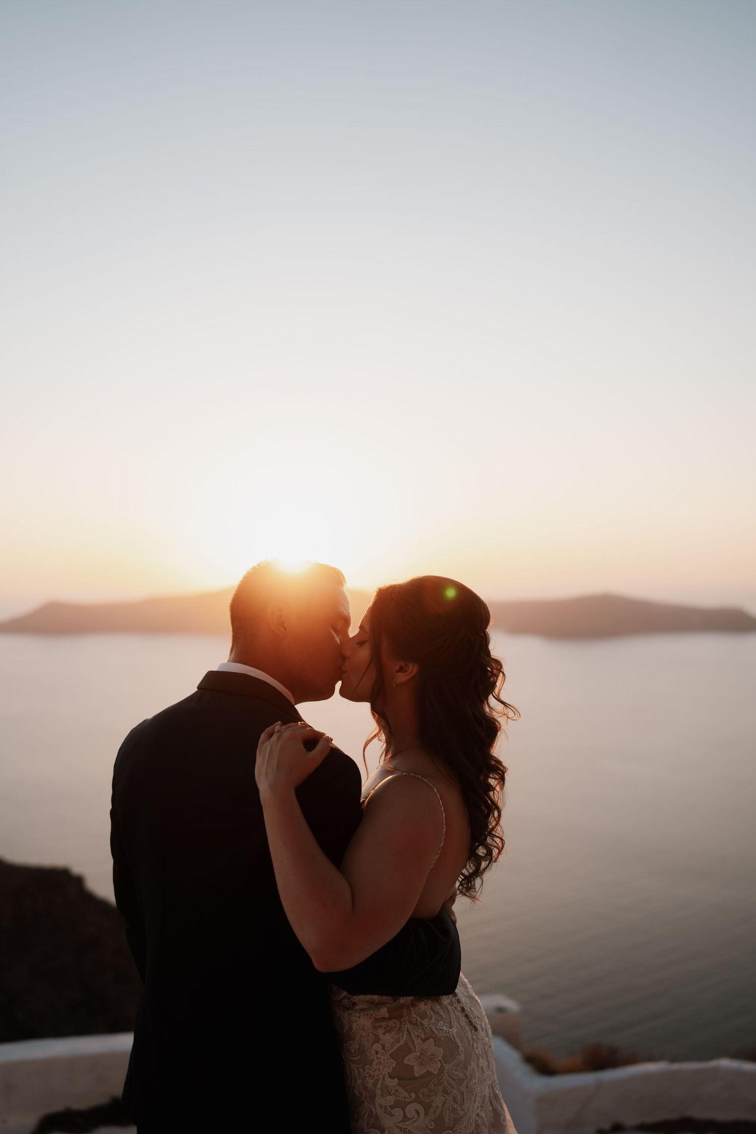 luxury santorini wedding photography caldera view bride groom sunset santorini photographer