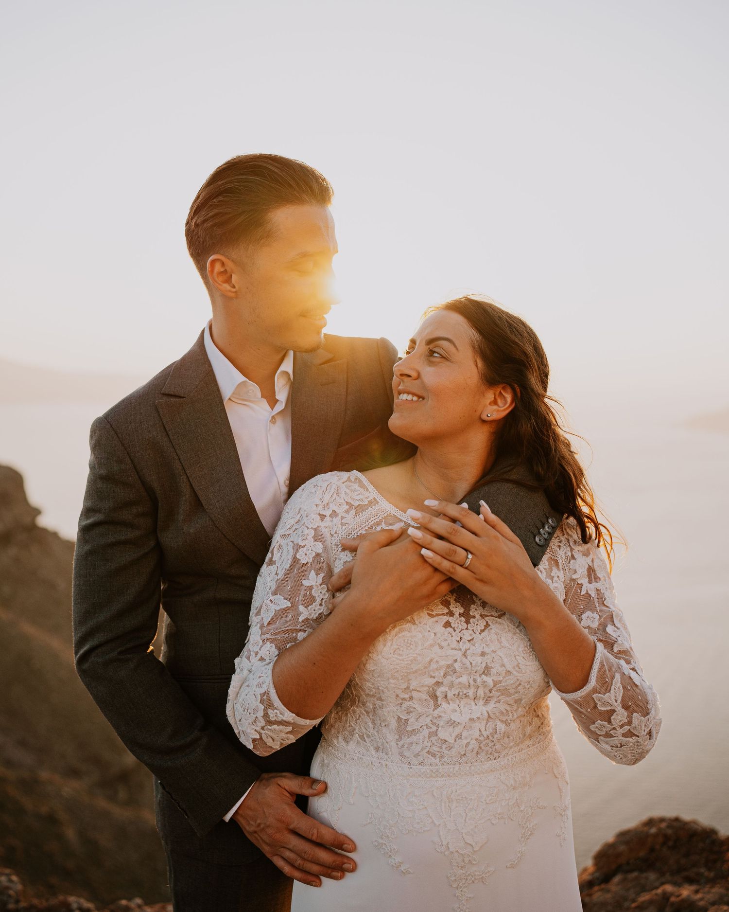 wedding-photographer-oia-santorini