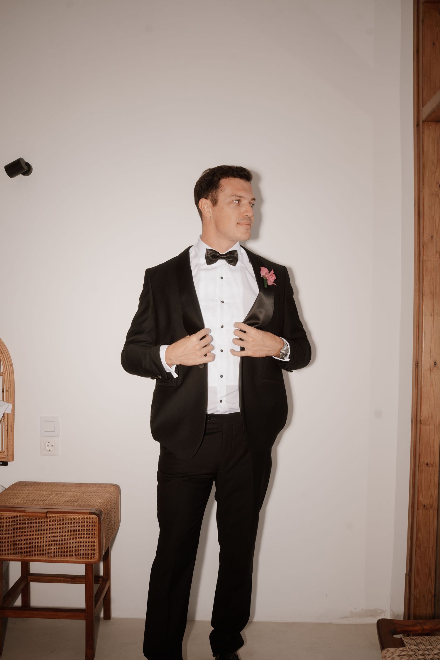 wedding-photographer-oia-santorini