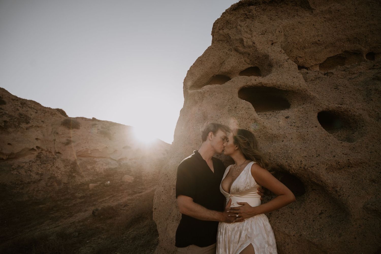 santorini wedding photographer golden hour couple ceremony luxury destination wedding greece

romantic santorini wedding photoshoot caldera