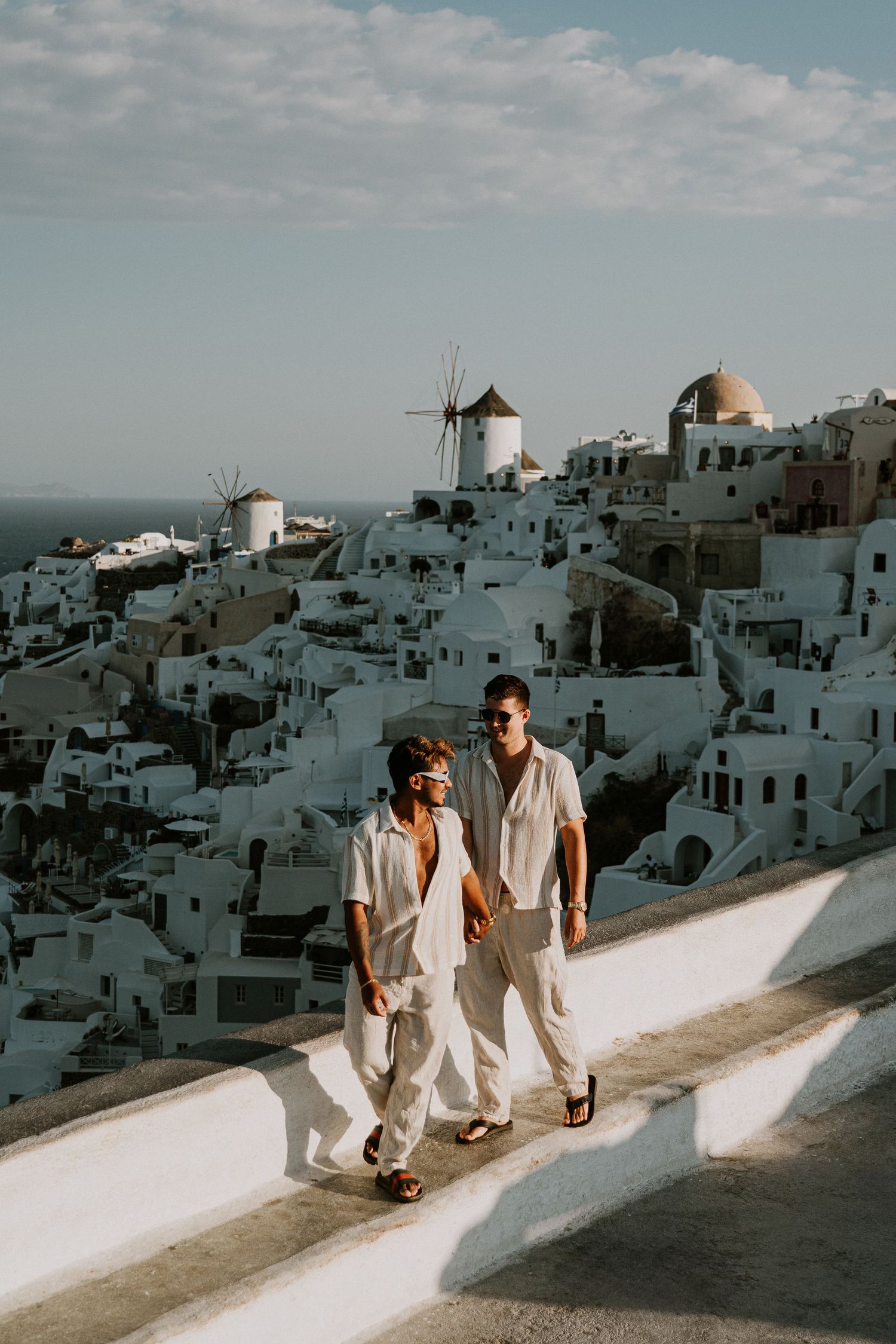professional-couple-photographer-santorini