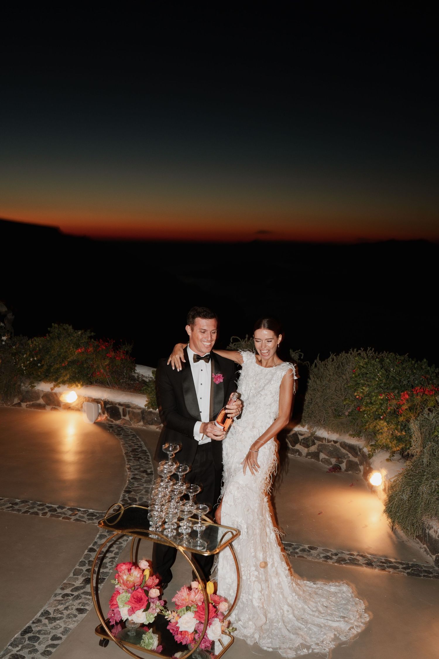 luxury santorini wedding photography caldera view bride groom golden hour santorini photographer

santorini proposal photoshoot romantic cou