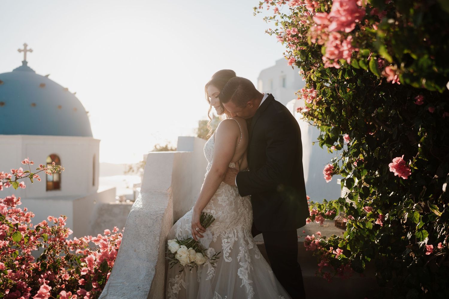 wedding-photographer-oia-santorini