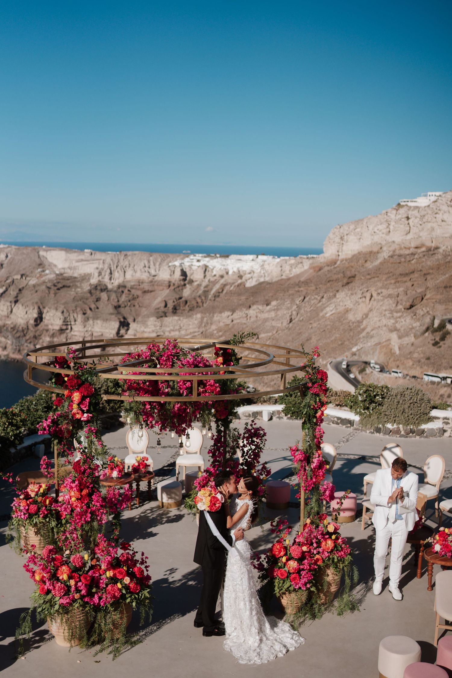 santorini wedding photographer golden hour couple ceremony luxury destination wedding greece

romantic santorini wedding photoshoot caldera