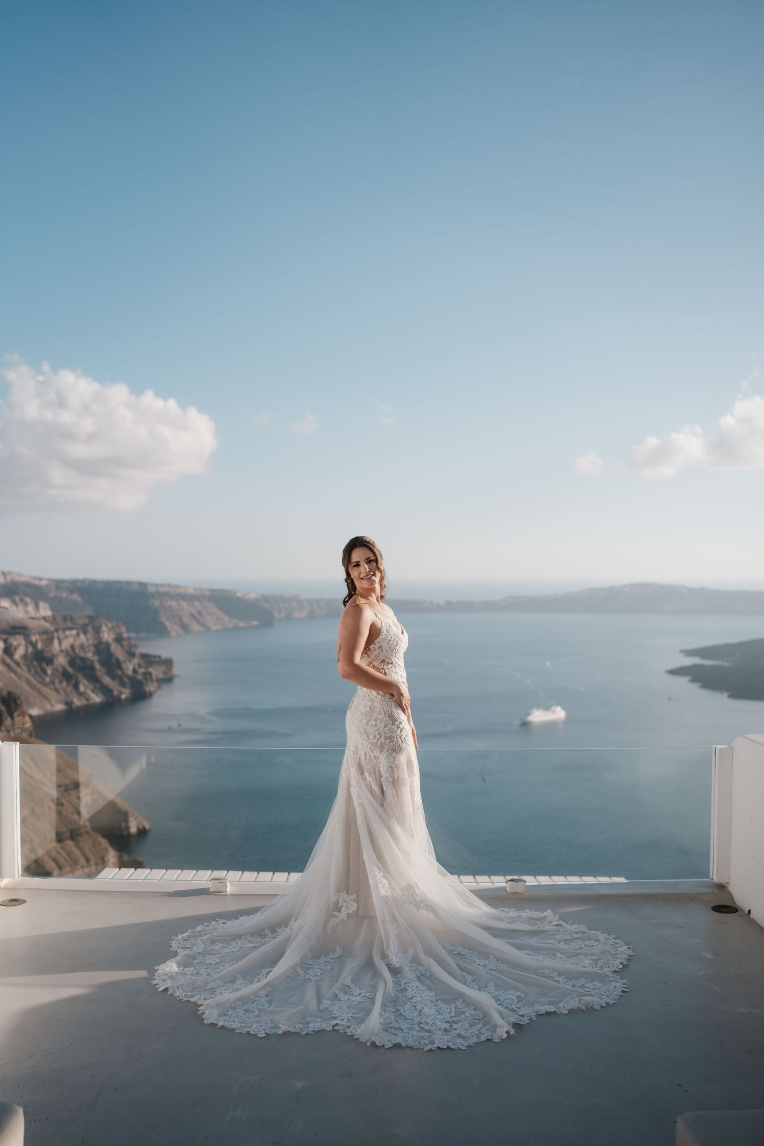 wedding-photographer-oia-santorini