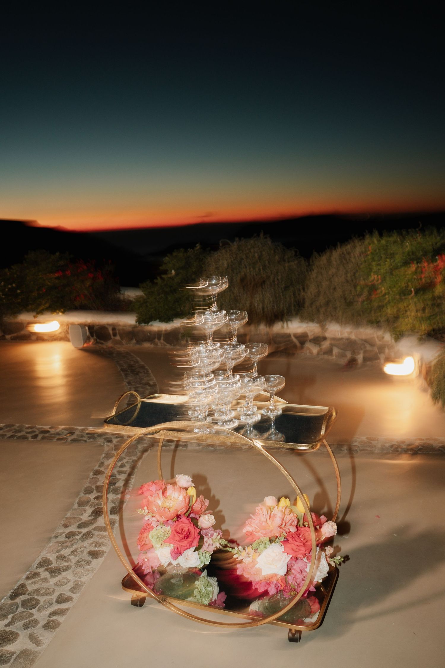 luxury santorini wedding photography caldera view bride groom golden hour santorini photographer

santorini proposal photoshoot romantic cou