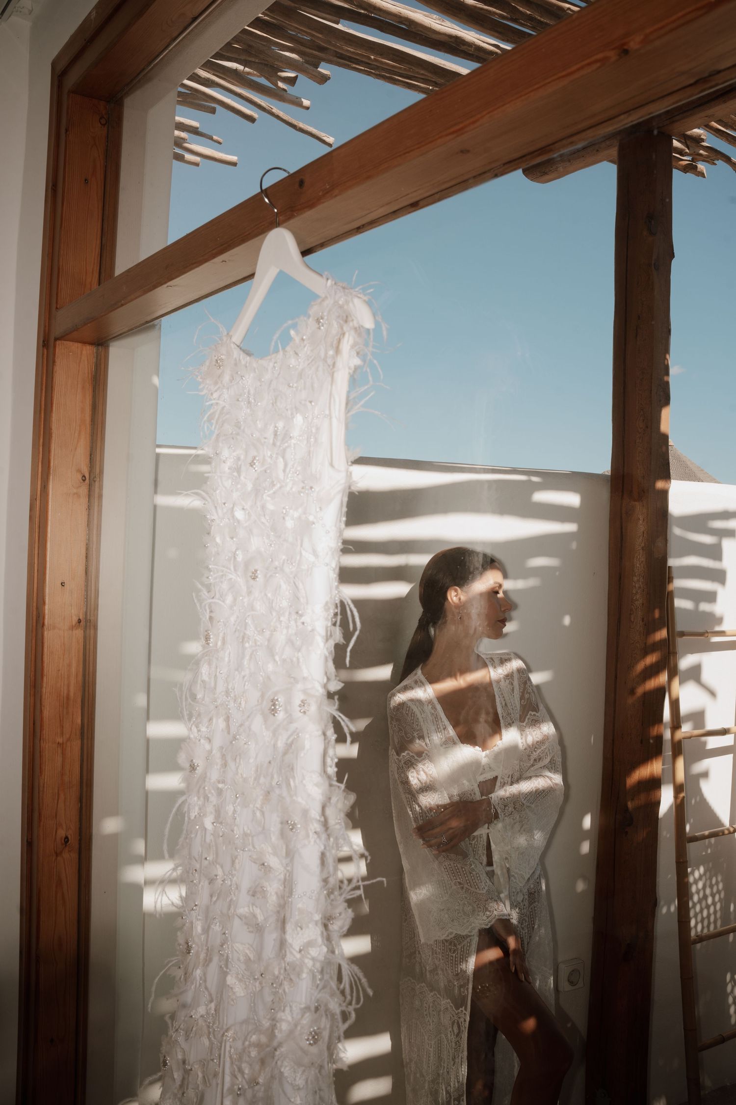 luxury santorini wedding photography caldera view bride groom sunset santorini photographer