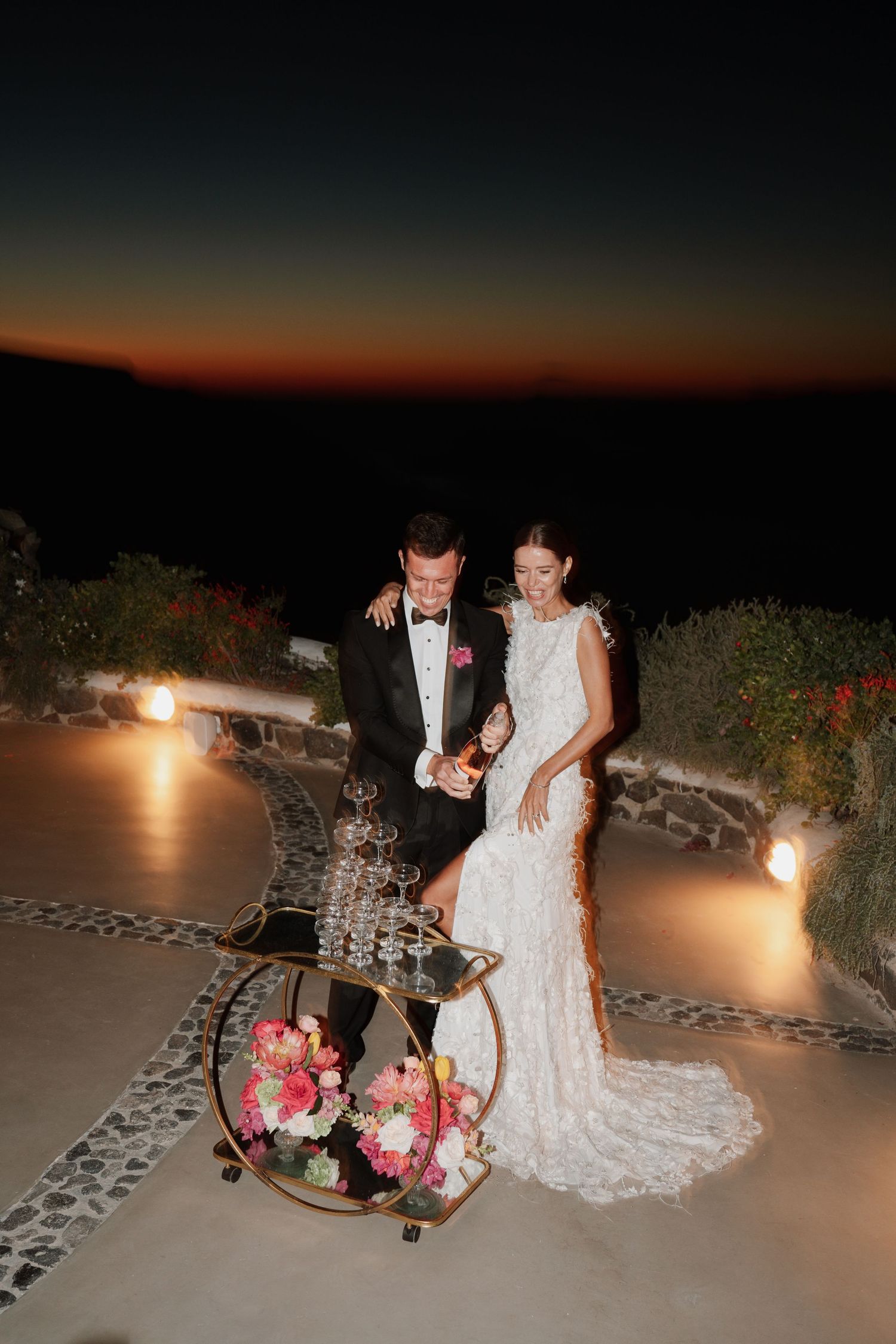 luxury santorini wedding photography caldera view bride groom golden hour santorini photographer

santorini proposal photoshoot romantic cou