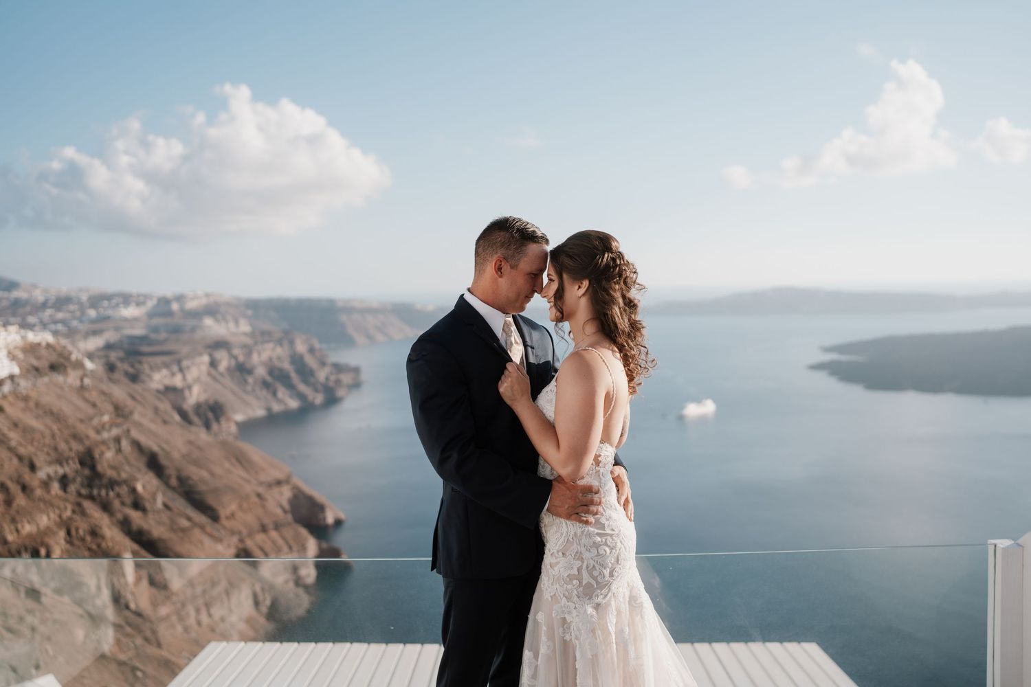 wedding-photographer-oia-santorini