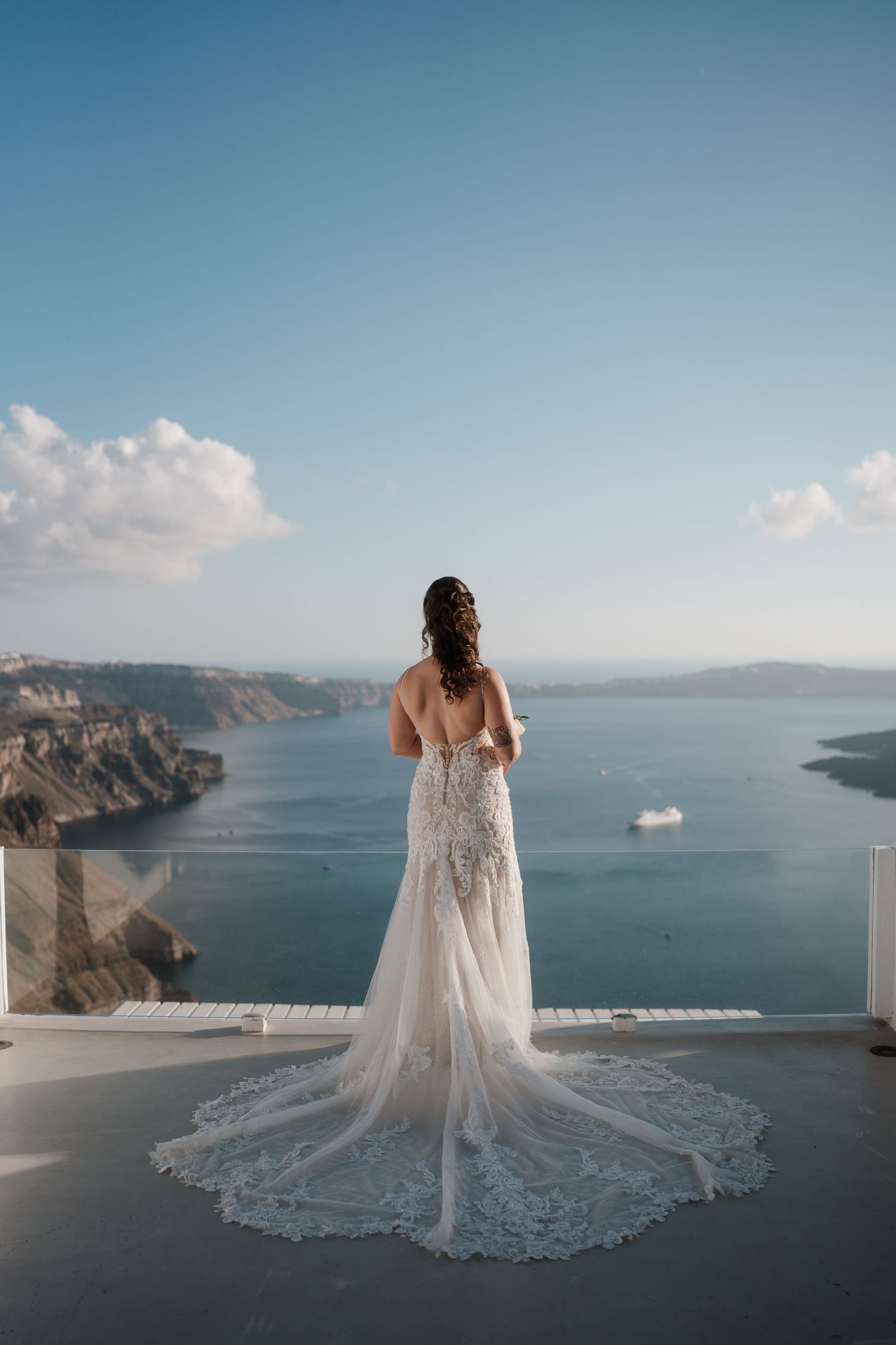 wedding-photographer-oia-santorini