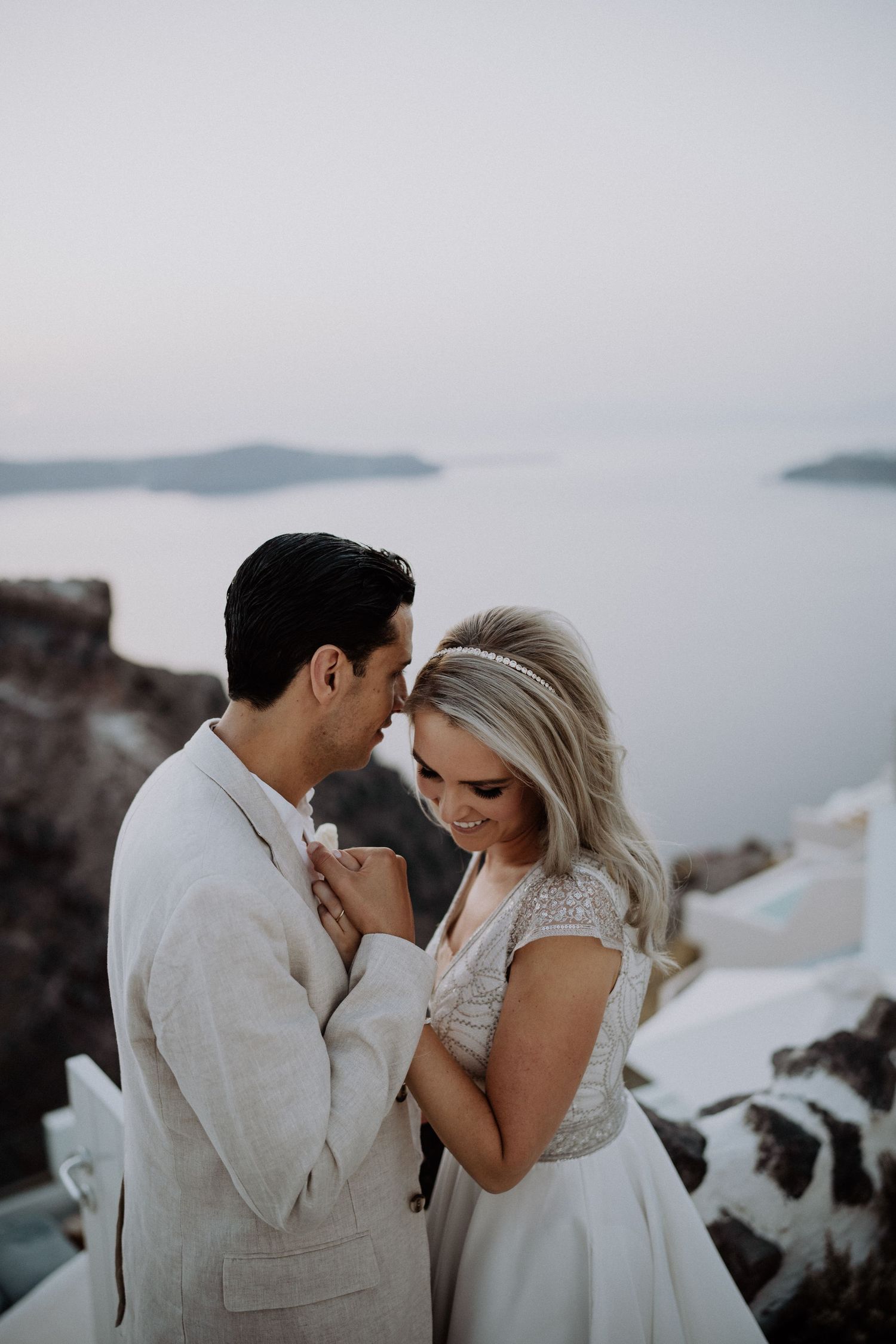 santorini wedding ceremony caldera view luxury destination wedding photographer santorini greece golden hour