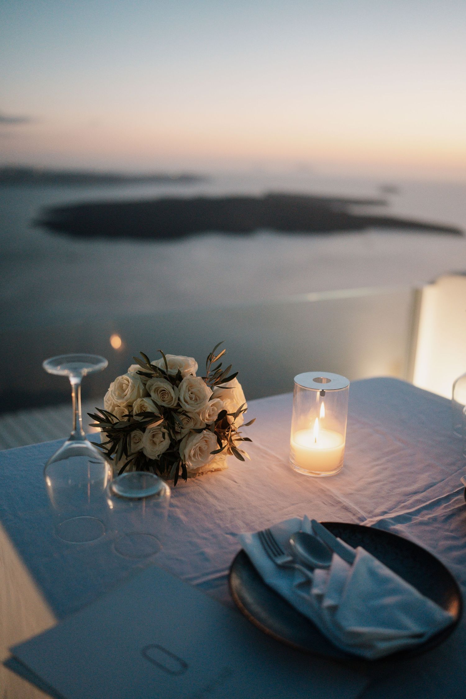 luxury santorini wedding photography caldera view bride groom sunset santorini photographer