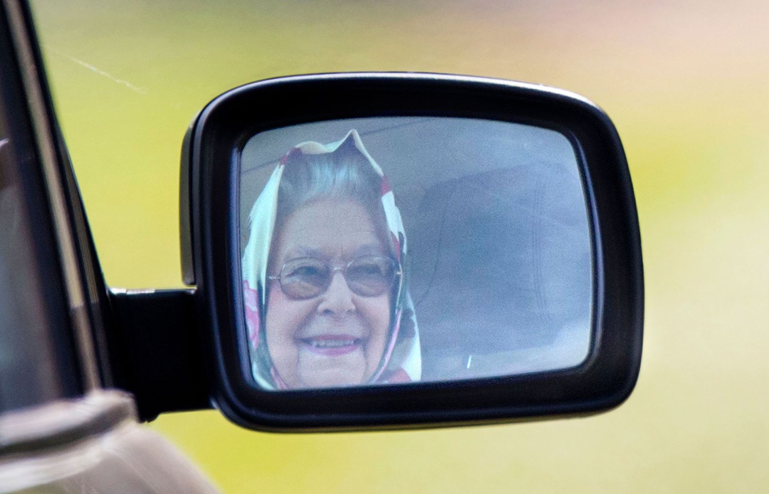 Series of car side mirror reflections with blurred background. London Event Photographer