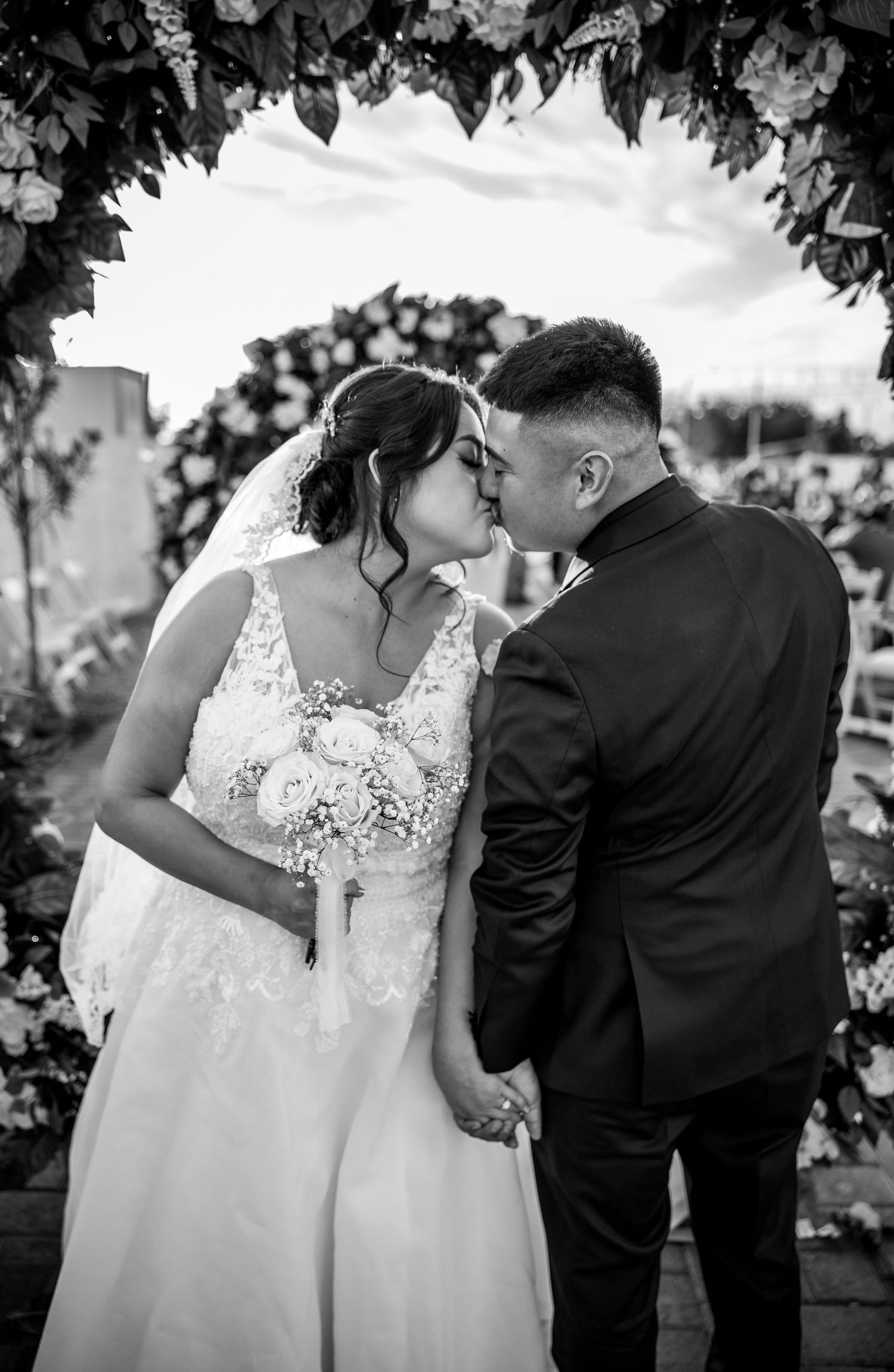 Warm, natural photography portfolio capturing love, laughter, and authentic emotion