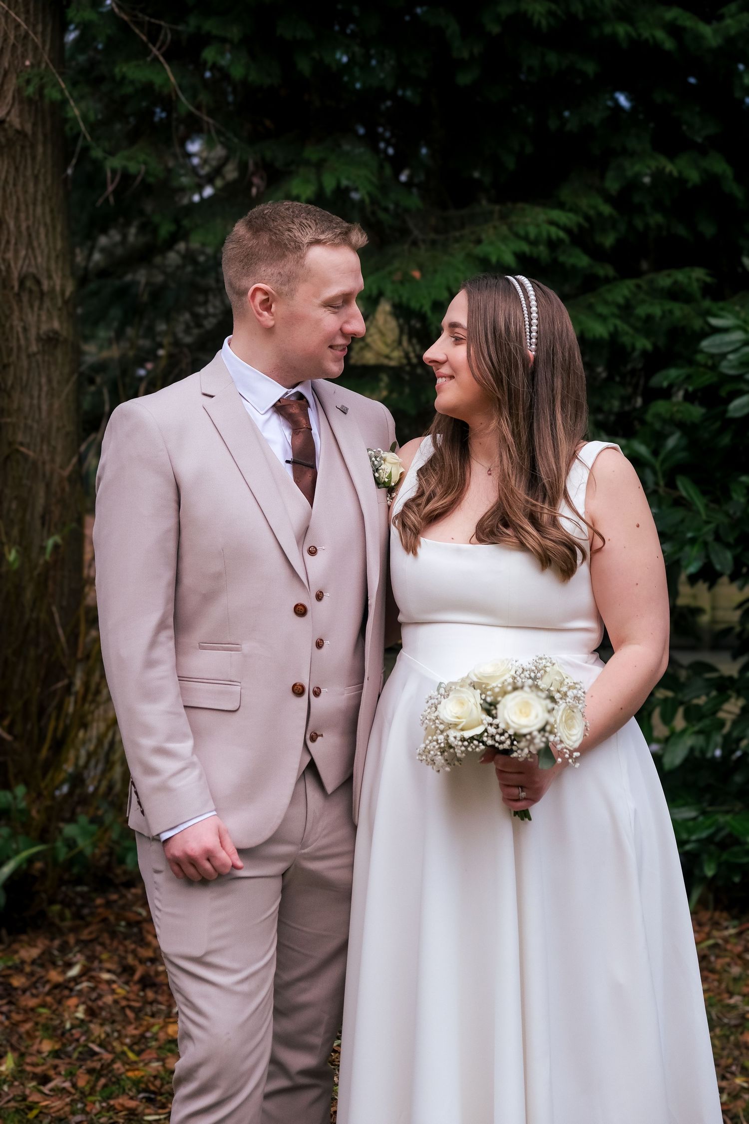 Wedding Photography at Nuneaton Registry Office