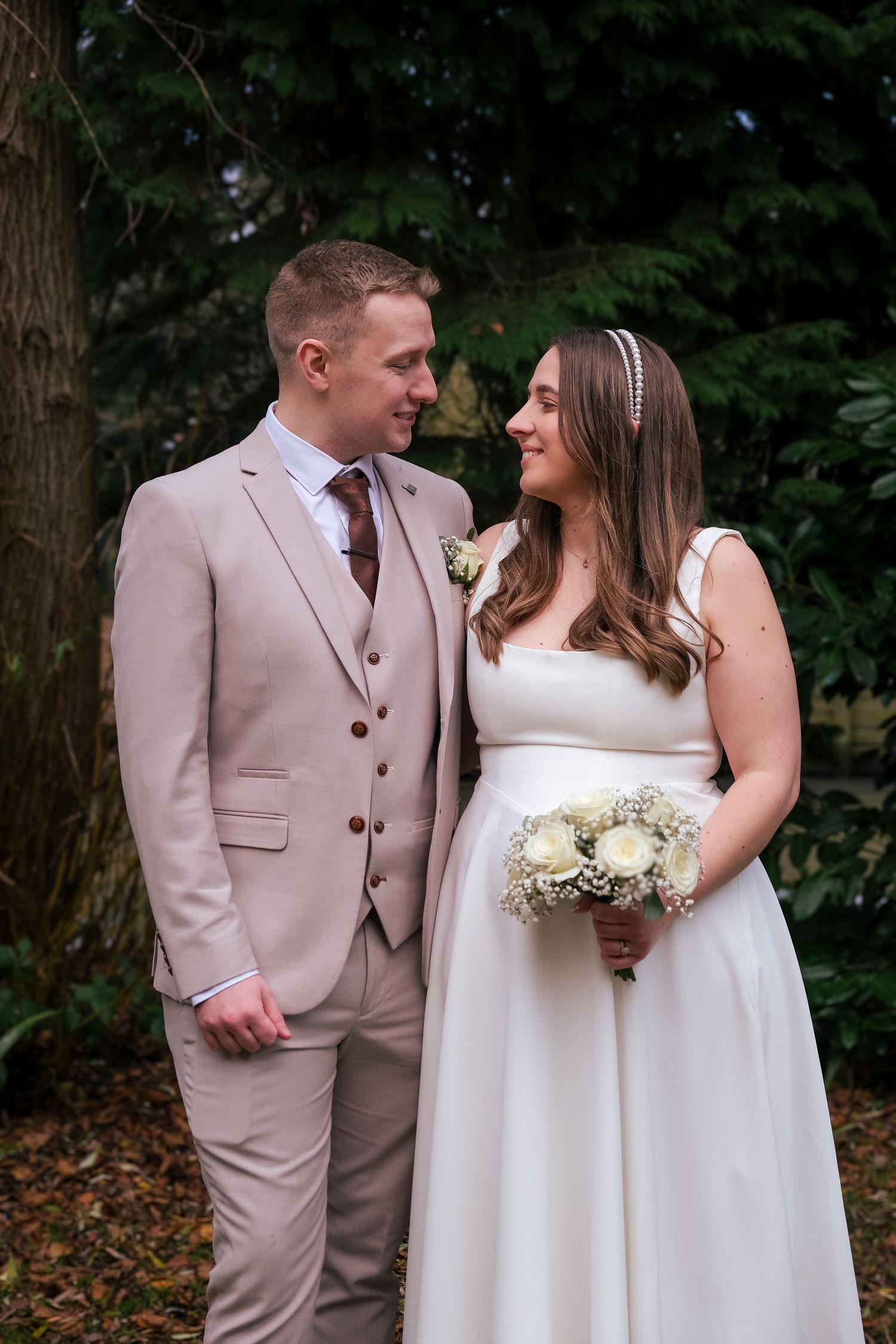 Wedding Photography at Nuneaton Registry Office