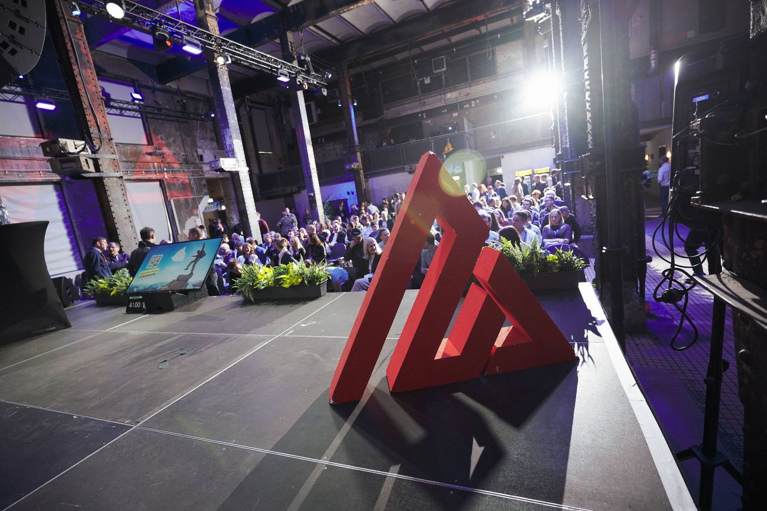Aussicht von der Bühne aufs Publikum bei Austrian Startup Summit 2025