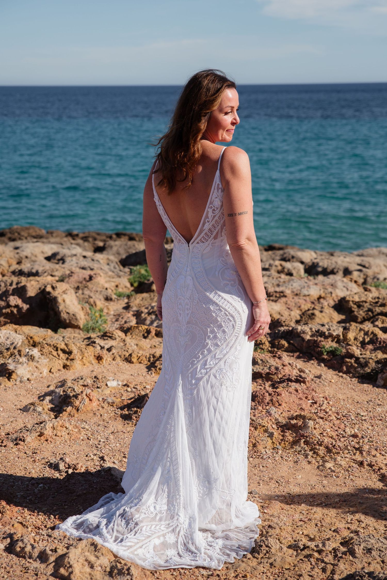 NOVIA POSANDO EN LA CEREMONIA MALORCA WEDDINGS
