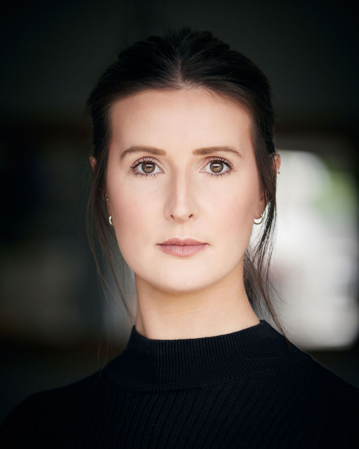 Ethereal natural light portrait; actress with a romantic Cardiff period look.