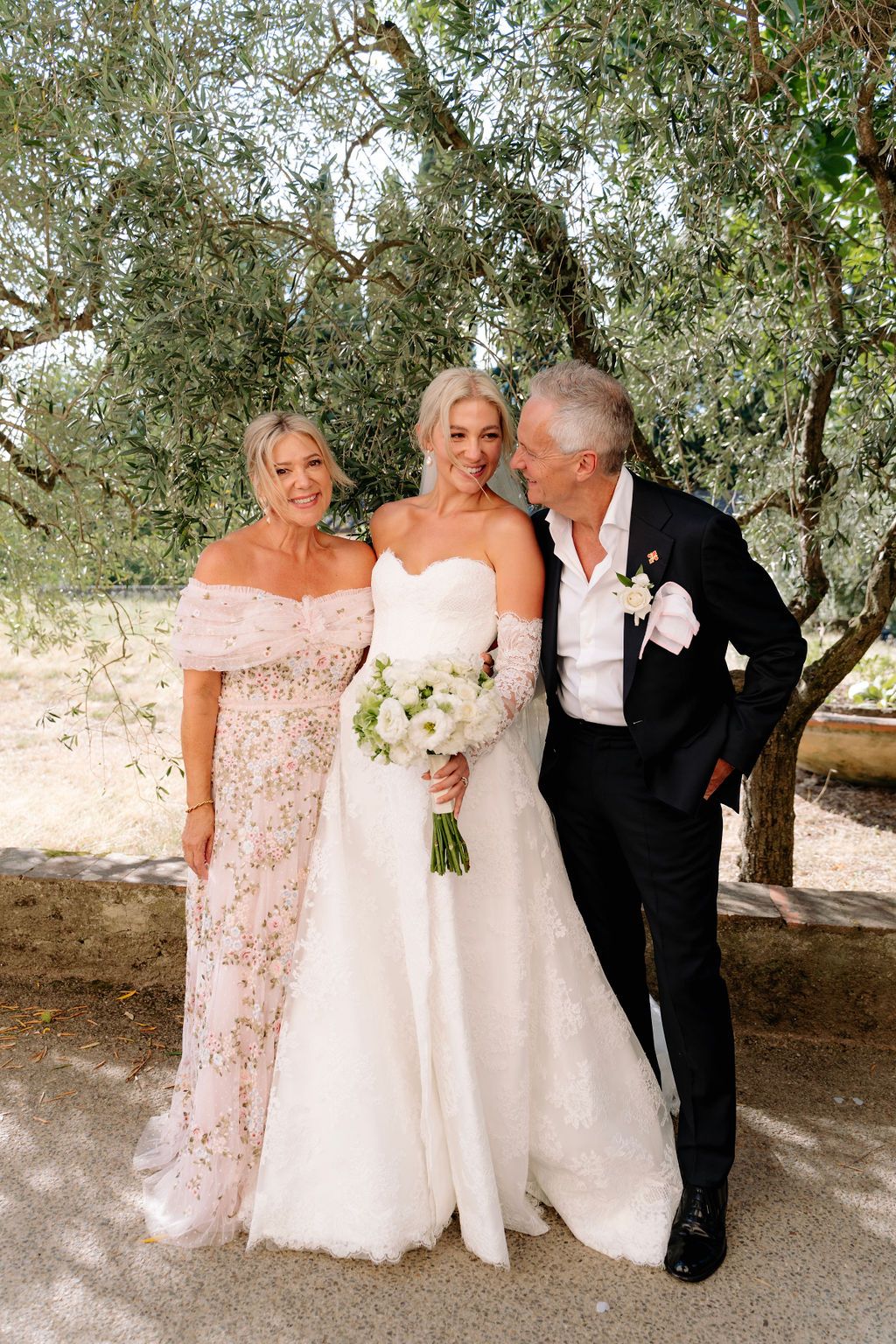 Valentina Oprandi - Best Destination Wedding Photography in ItalyValentina Oprandi - Best Destination Wedding Photography in Italy