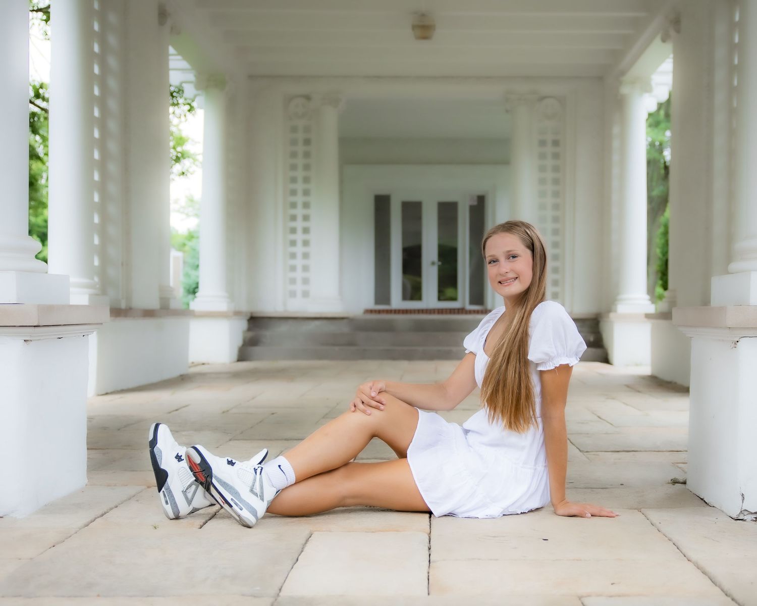 Teen portrait in a white dress in a Wheaton garden, Hurley Gardens